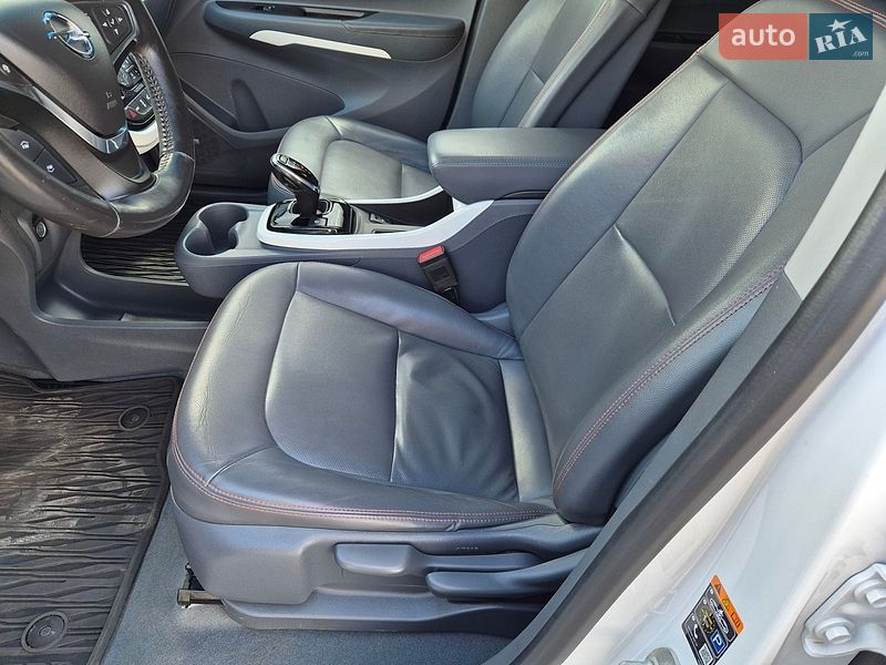 Хетчбек Opel Ampera-e 2017 в Ковелі