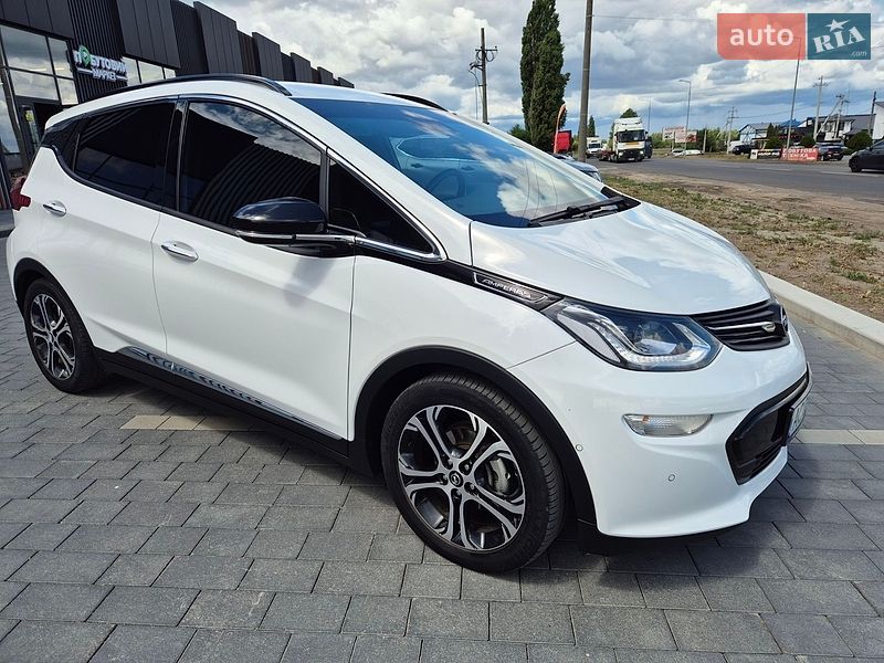 Хетчбек Opel Ampera-e 2017 в Ковелі