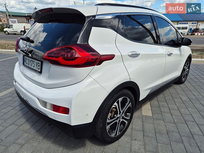 Хетчбек Opel Ampera-e 2017 в Ковелі