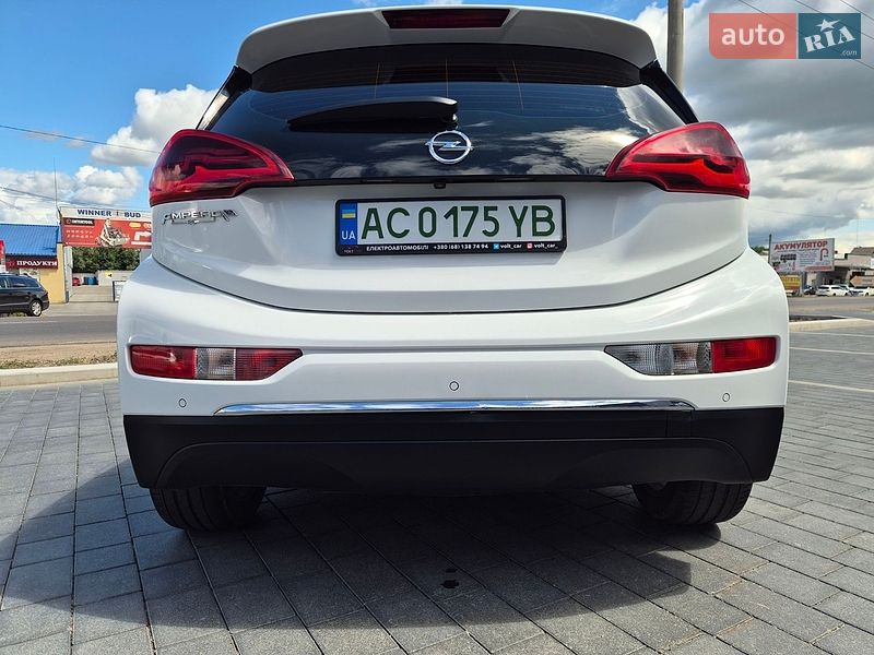 Хетчбек Opel Ampera-e 2017 в Ковелі