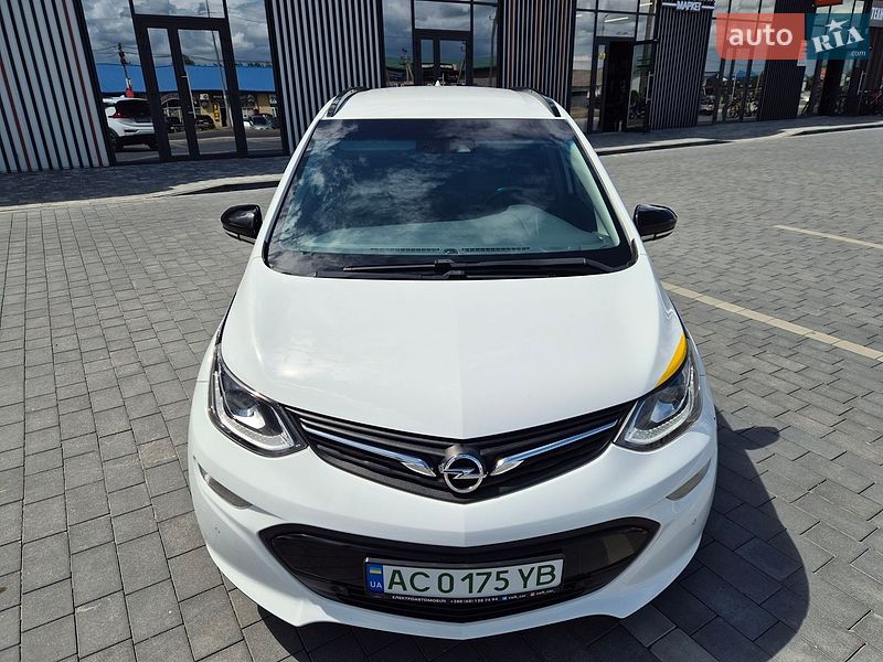Хетчбек Opel Ampera-e 2017 в Ковелі