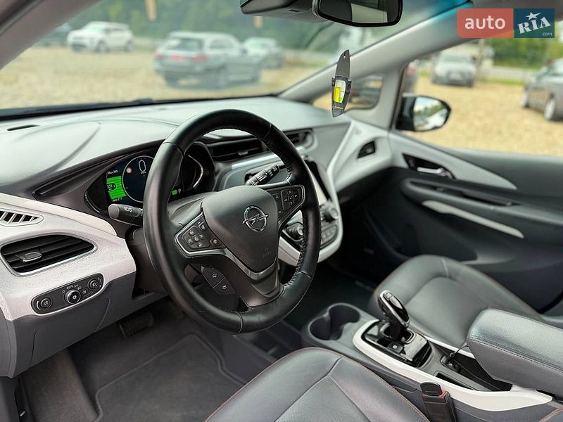 Хэтчбек Opel Ampera-e 2018 в Коломые фото 15 Хэтчбек Opel Ampera-e 2018 в Коломые