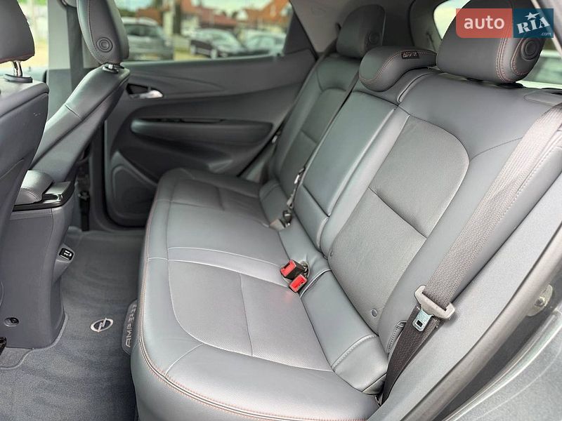 Хэтчбек Opel Ampera-e 2018 в Коломые фото 27 Хэтчбек Opel Ampera-e 2018 в Коломые