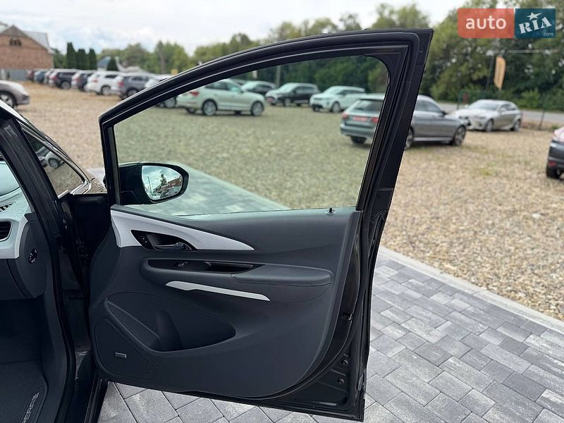 Хэтчбек Opel Ampera-e 2018 в Коломые фото 40 Хэтчбек Opel Ampera-e 2018 в Коломые