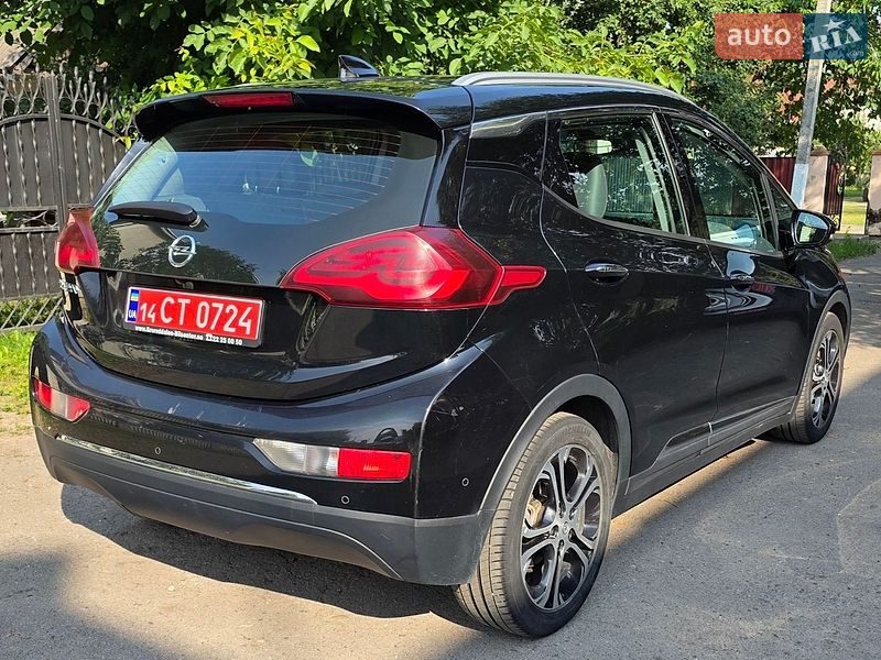 Хетчбек Opel Ampera-e 2017 в Калуші