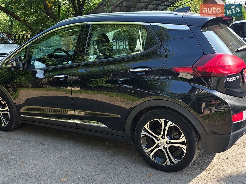 Хетчбек Opel Ampera-e 2017 в Калуші