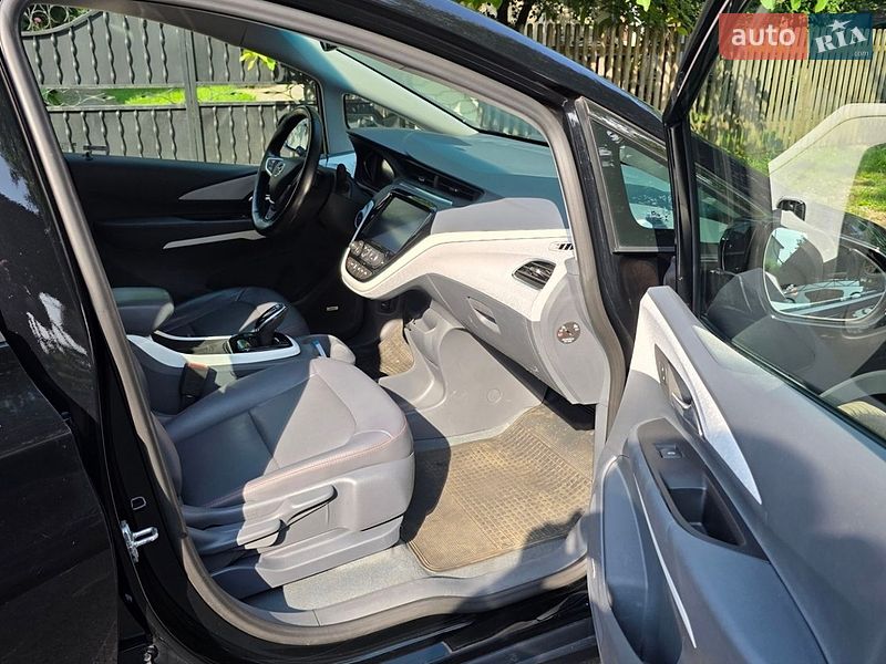 Хетчбек Opel Ampera-e 2017 в Калуші