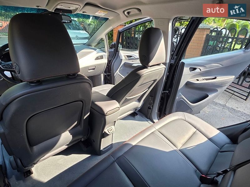 Хетчбек Opel Ampera-e 2017 в Калуші