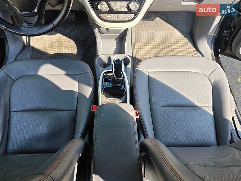 Хетчбек Opel Ampera-e 2017 в Калуші