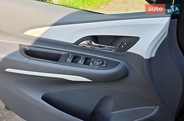 Хетчбек Opel Ampera-e 2017 в Калуші