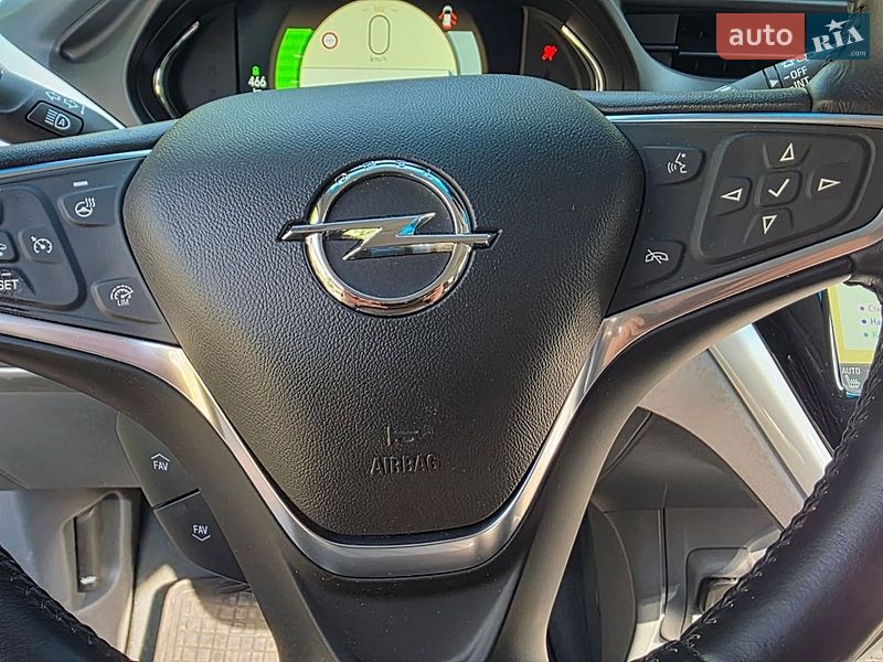 Хетчбек Opel Ampera-e 2017 в Калуші