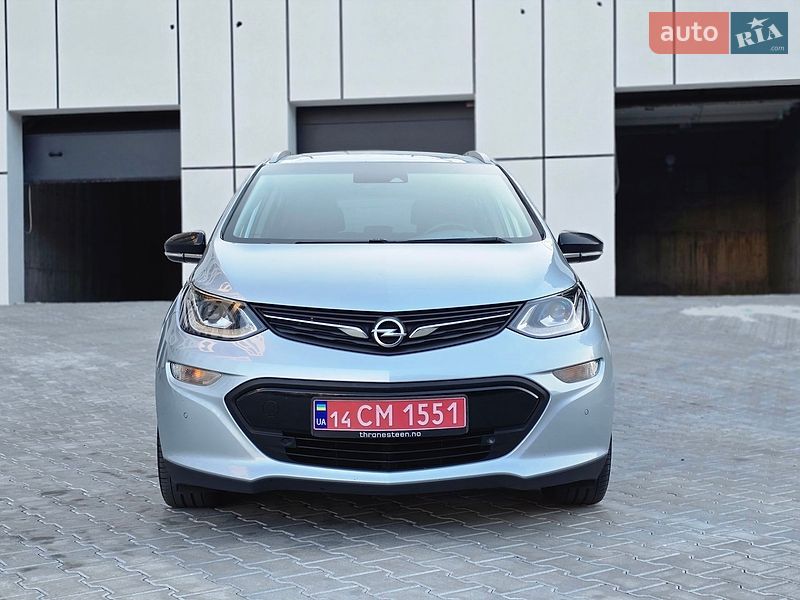 Хетчбек Opel Ampera-e 2017 в Тернополі