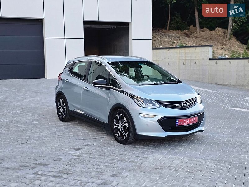Хетчбек Opel Ampera-e 2017 в Тернополі