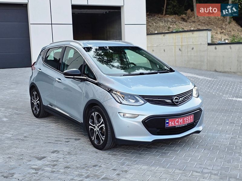 Хетчбек Opel Ampera-e 2017 в Тернополі