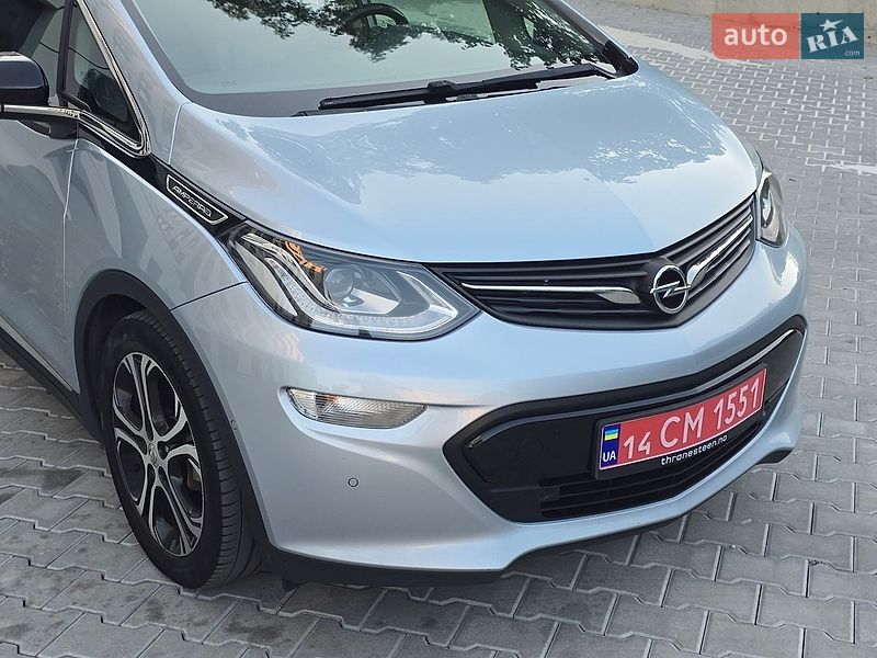 Хетчбек Opel Ampera-e 2017 в Тернополі