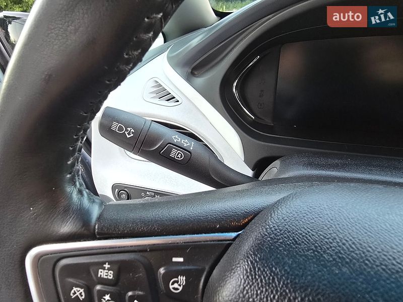 Хетчбек Opel Ampera-e 2017 в Тернополі