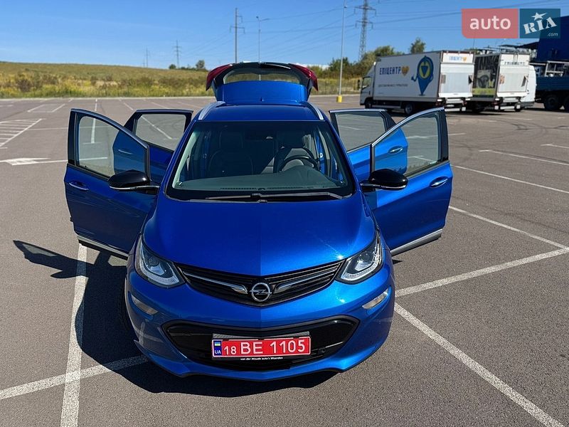 Хетчбек Opel Ampera-e 2017 в Рівному