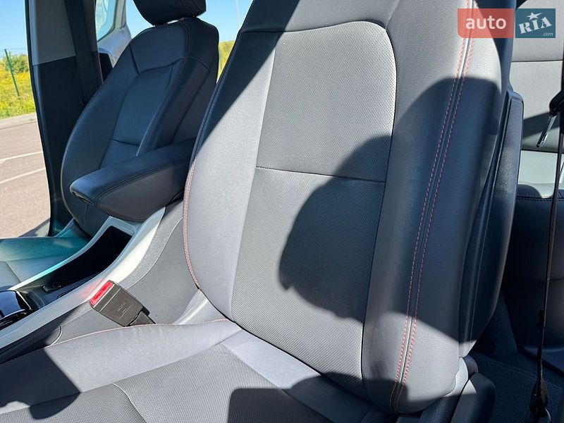 Хетчбек Opel Ampera-e 2017 в Рівному