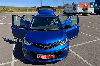 Хэтчбек Opel Ampera-e 2017 в Ровно