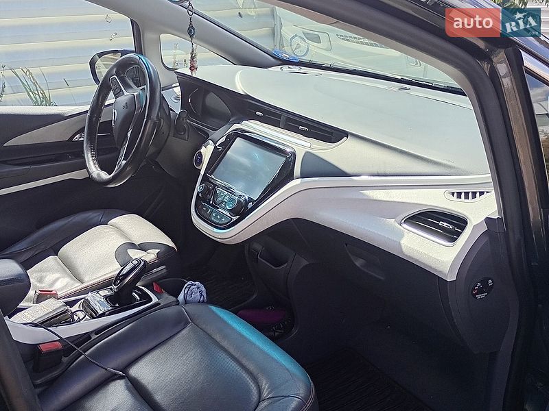 Хетчбек Opel Ampera-e 2017 в Березівці