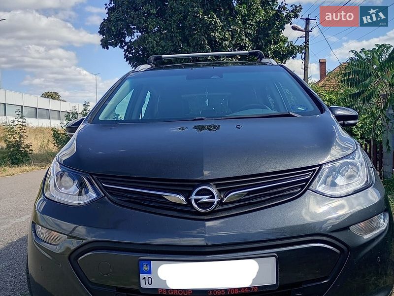 Хетчбек Opel Ampera-e 2017 в Березівці