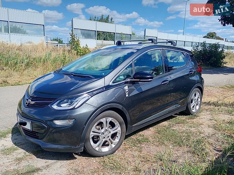 Хетчбек Opel Ampera-e 2017 в Березівці