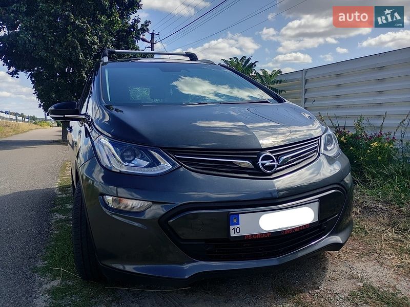 Хетчбек Opel Ampera-e 2017 в Березівці