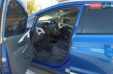 Хэтчбек Opel Ampera-e 2017 в Хмельницком