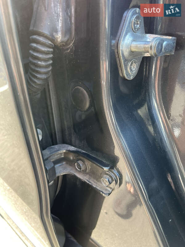 Хэтчбек Opel Ampera 2012 в Киеве фото 20 Хэтчбек Opel Ampera 2012 в Киеве