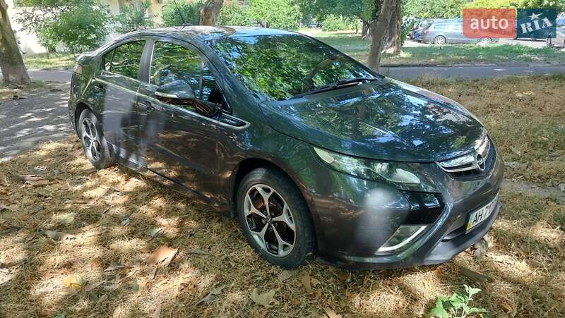 Хэтчбек Opel Ampera 2012 в Одессе