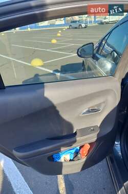 Хэтчбек Opel Ampera 2012 в 
