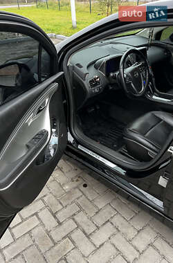 Хэтчбек Opel Ampera 2012 в 