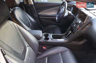 Хэтчбек Opel Ampera 2012 в 