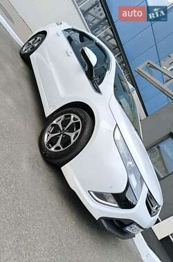 Хэтчбек Opel Ampera 2012 в 