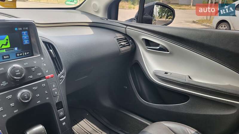 Хэтчбек Opel Ampera 2012 в Вознесенске