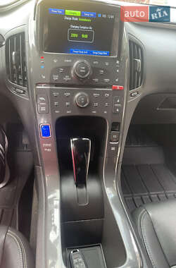 Хэтчбек Opel Ampera 2012 в 
