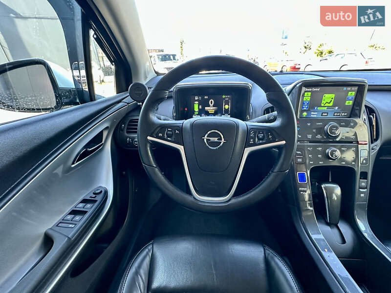 Хэтчбек Opel Ampera 2012 в Киеве фото 17 Хэтчбек Opel Ampera 2012 в Киеве