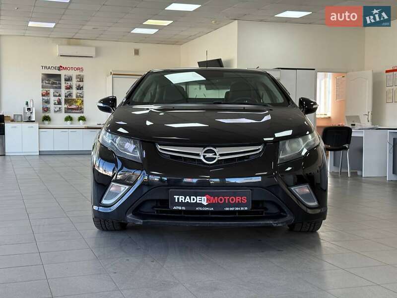 Хэтчбек Opel Ampera 2012 в Киеве