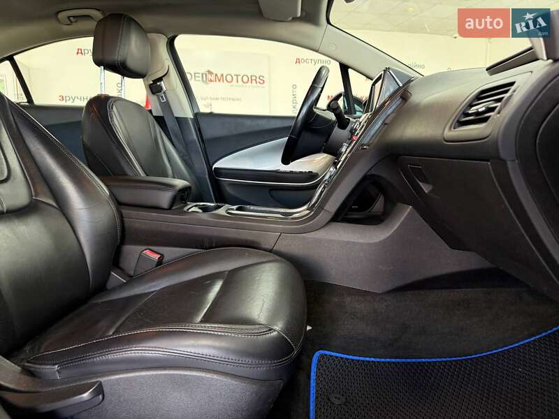 Хэтчбек Opel Ampera 2012 в Киеве