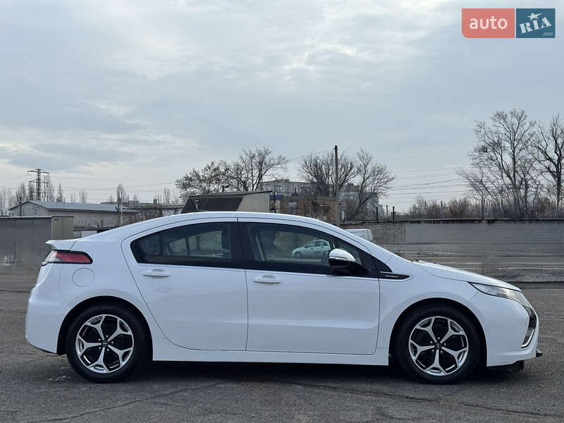 Хэтчбек Opel Ampera 2012 в Белой Церкви