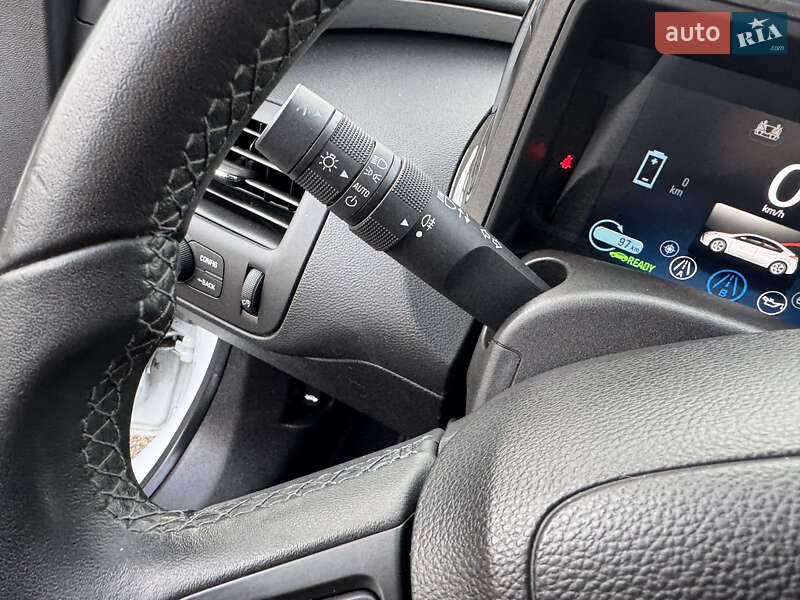 Хэтчбек Opel Ampera 2012 в Белой Церкви