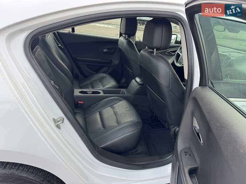 Хэтчбек Opel Ampera 2012 в Белой Церкви