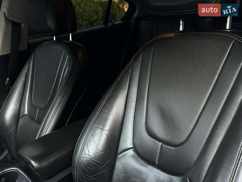 Хетчбек Opel Ampera 2012 в Миколаєві