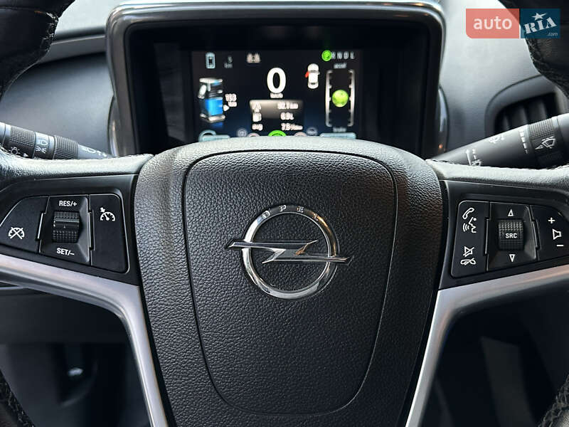 Хетчбек Opel Ampera 2012 в Миколаєві