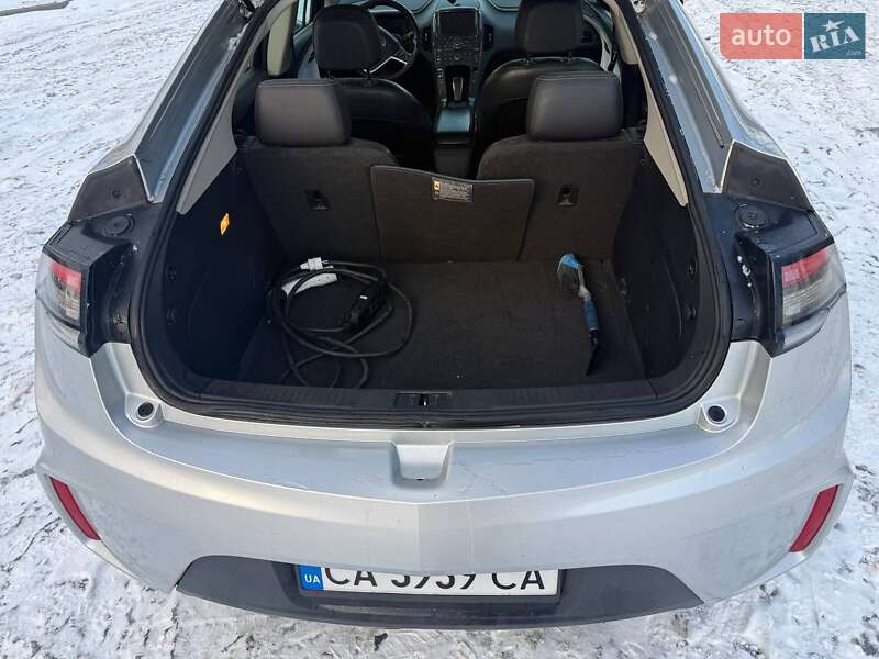 Хэтчбек Opel Ampera 2011 в Черкассах
