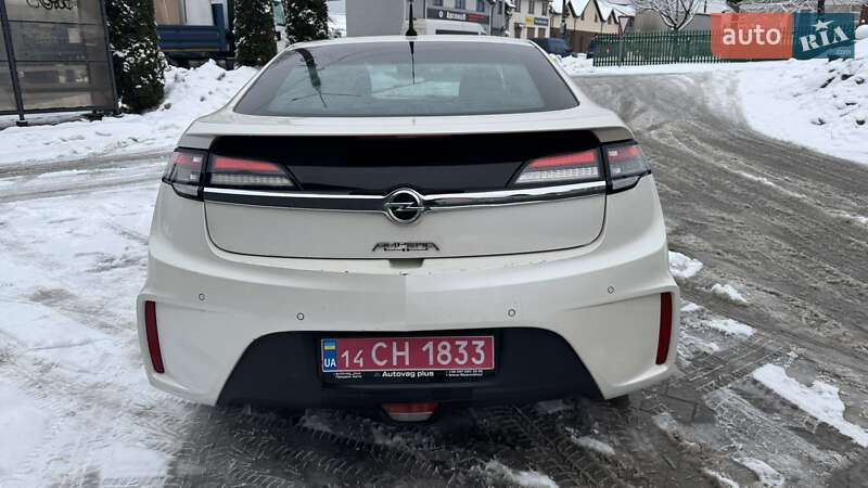 Хетчбек Opel Ampera 2011 в Івано-Франківську