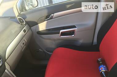 Позашляховик / Кросовер Opel Antara 2012 в 