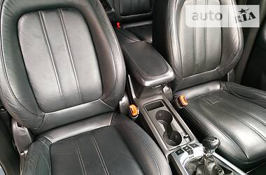 Позашляховик / Кросовер Opel Antara 2011 в 
