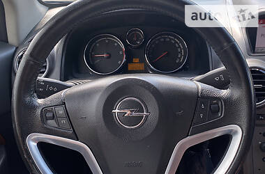 Позашляховик / Кросовер Opel Antara 2008 в 