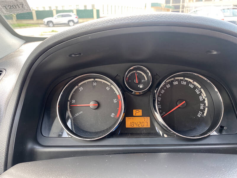 Позашляховик / Кросовер Opel Antara 2008 в Тернополі